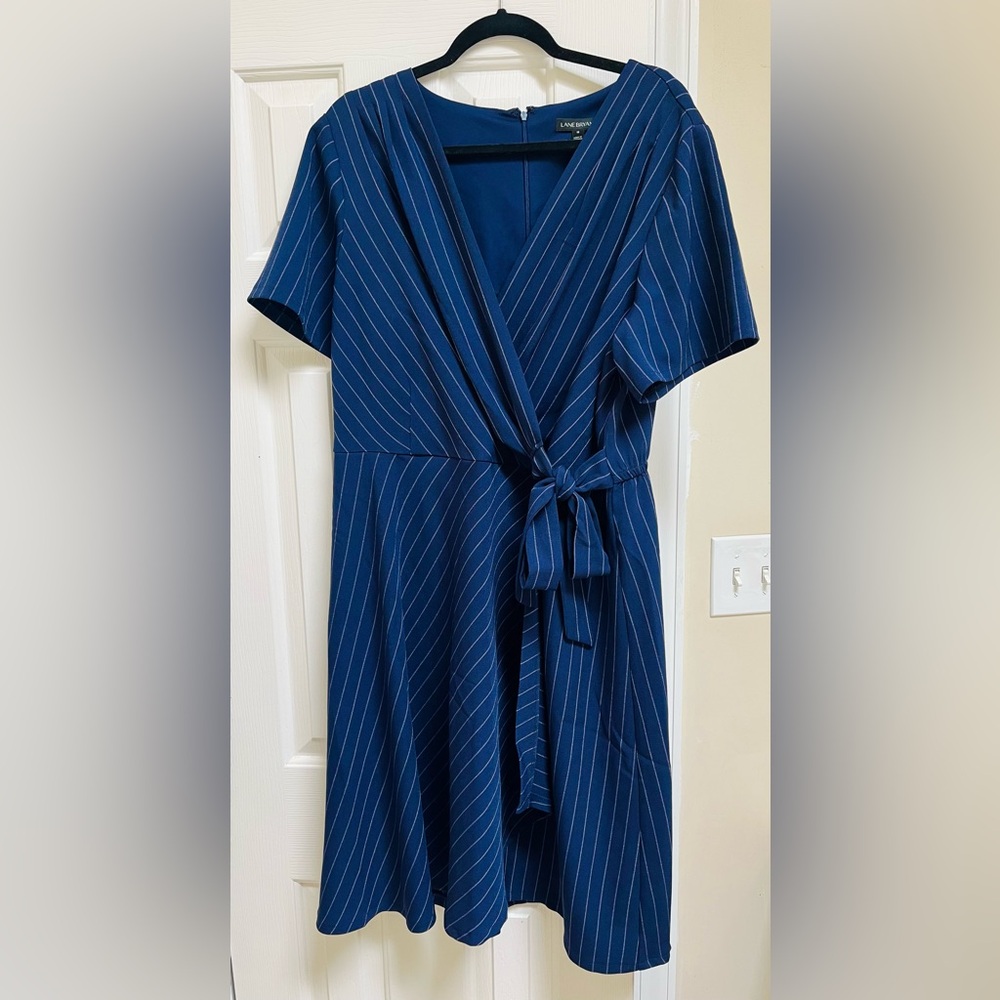 Lane Bryant sz 18 navy blue pin stripe dress NWT